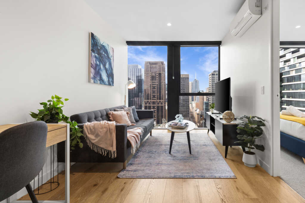 Short stay apartments Melbourne CBD for 7+ nights - Astra Apartments in Collins House