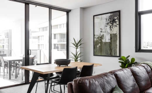 Luxury accommodation Wollongong - Astra Apartments extended stay accommodation